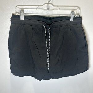 Athleta Women's Crest Skort Skirt Black Active‎ Tennis Swim Pickleball Size 10